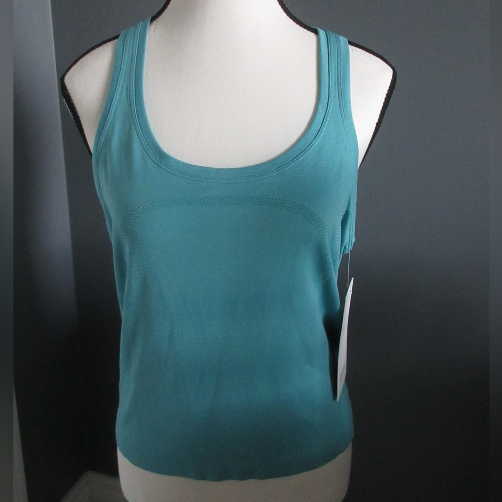 Lululemon Swiftly Tech Racerback Tank Top 2.0 *Race Length Tidal Teal